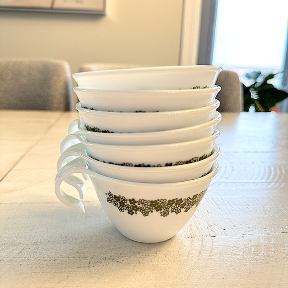 7 Corelle Spring Blossom Green Daisy Coffee Cups - Picture 3 of 5